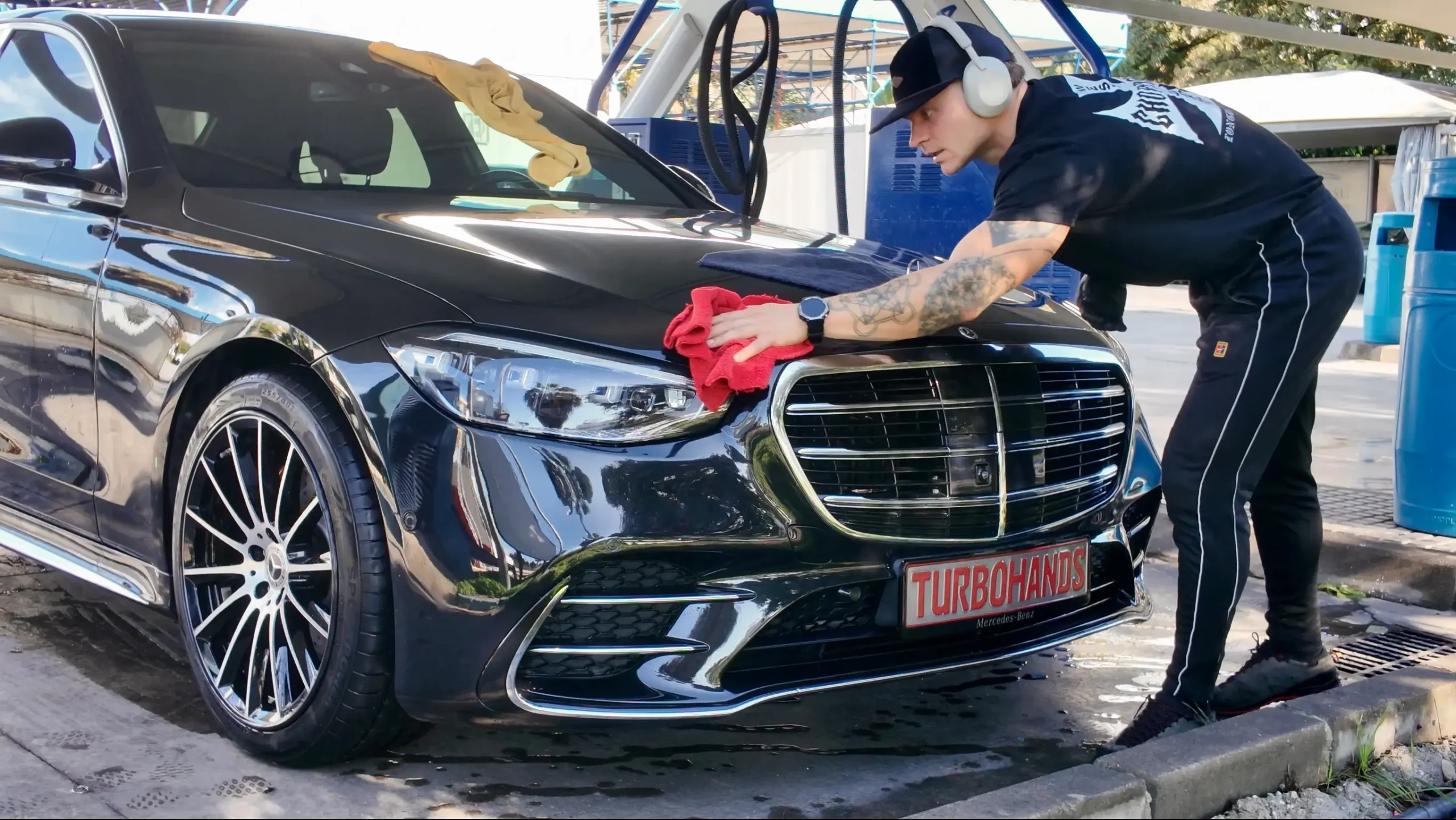 Auto amatai detalus automobilio valymas, plovimas.